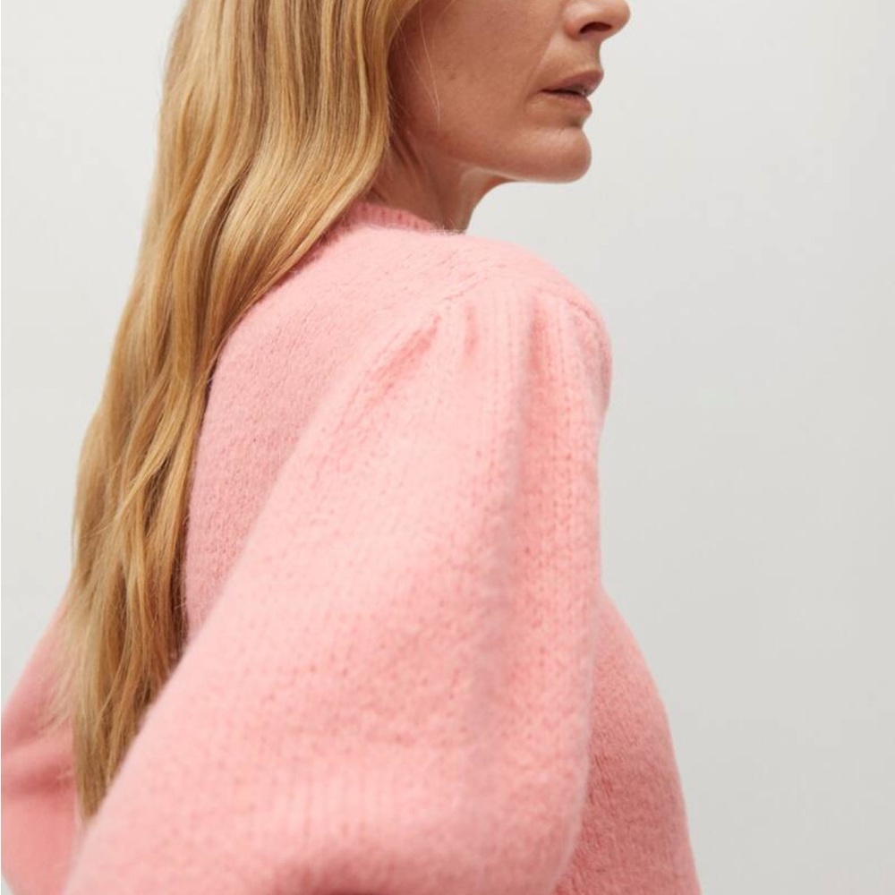 Mango weater with puffed sleeves Knitted fabric. Size M preowned. - Picture 7 of 14